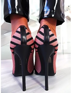 Sweet Shoes Original High Heels Classic Pointy Pumps Pink