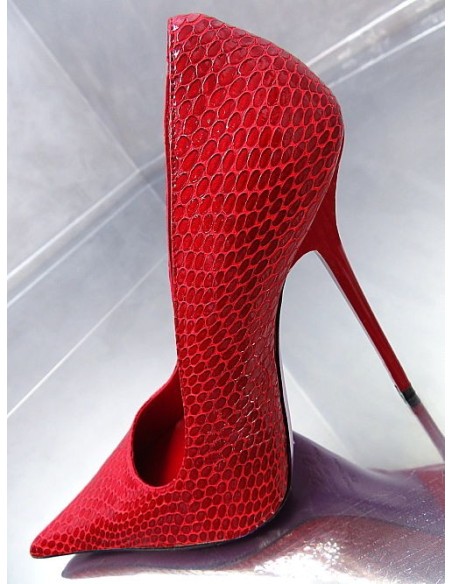 1969 Made in Italy High Heels Iconic Pointy Leather Pumps Snake Red 36